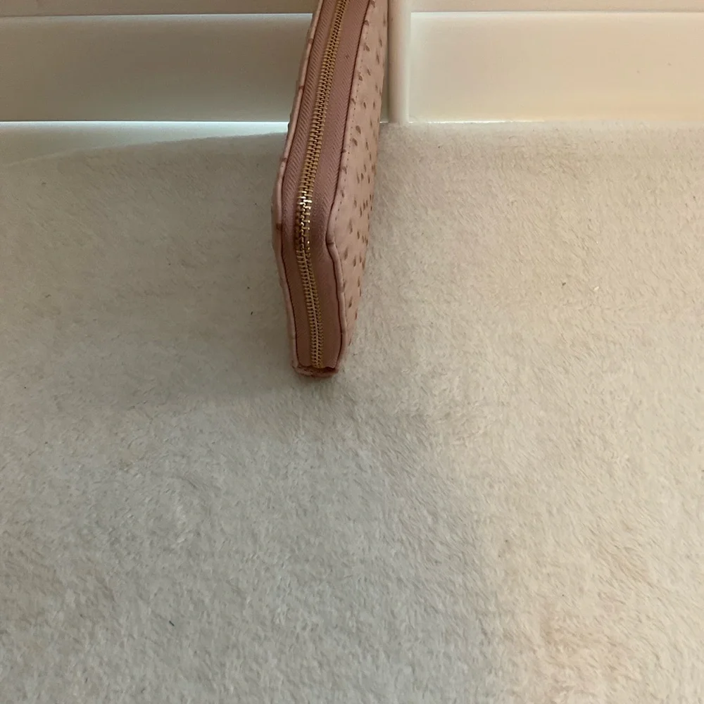 Textured Zip-Around Wallet in Blush